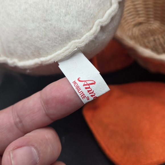 Vintage Analee Mobilitee 14" Easter Goose - Picture 8 of 10